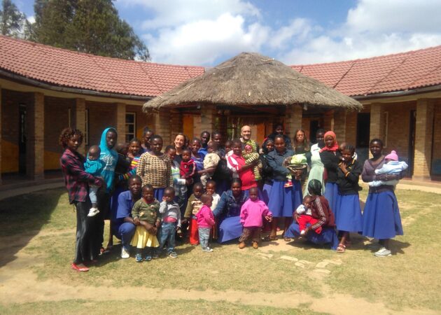 Visita dell’Ambasciatore Italiano in Tanzania presso la sede del COPE nella Regione di Iringa