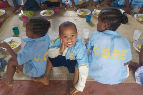 Centro Mangafaly per l’alfabetizzazione e protezione dell’infanzia in Madagascar